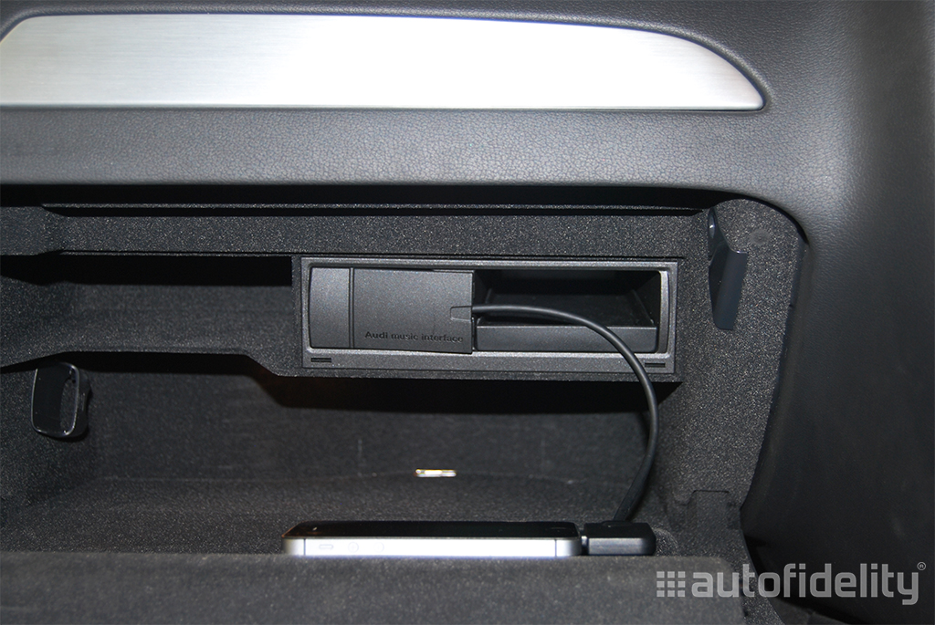 Audi Music Interface (AMI) with iPod-iPhone Connectivity for vehicles without MMI 1