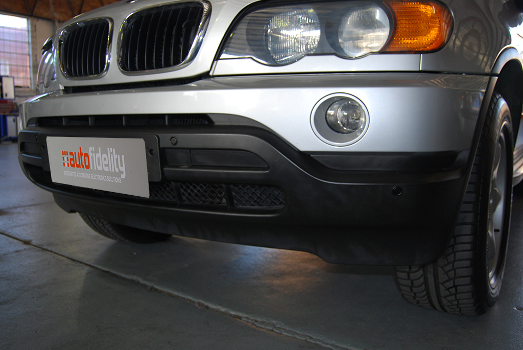 Front Park Distance Control Sensor System For BMW X5 1