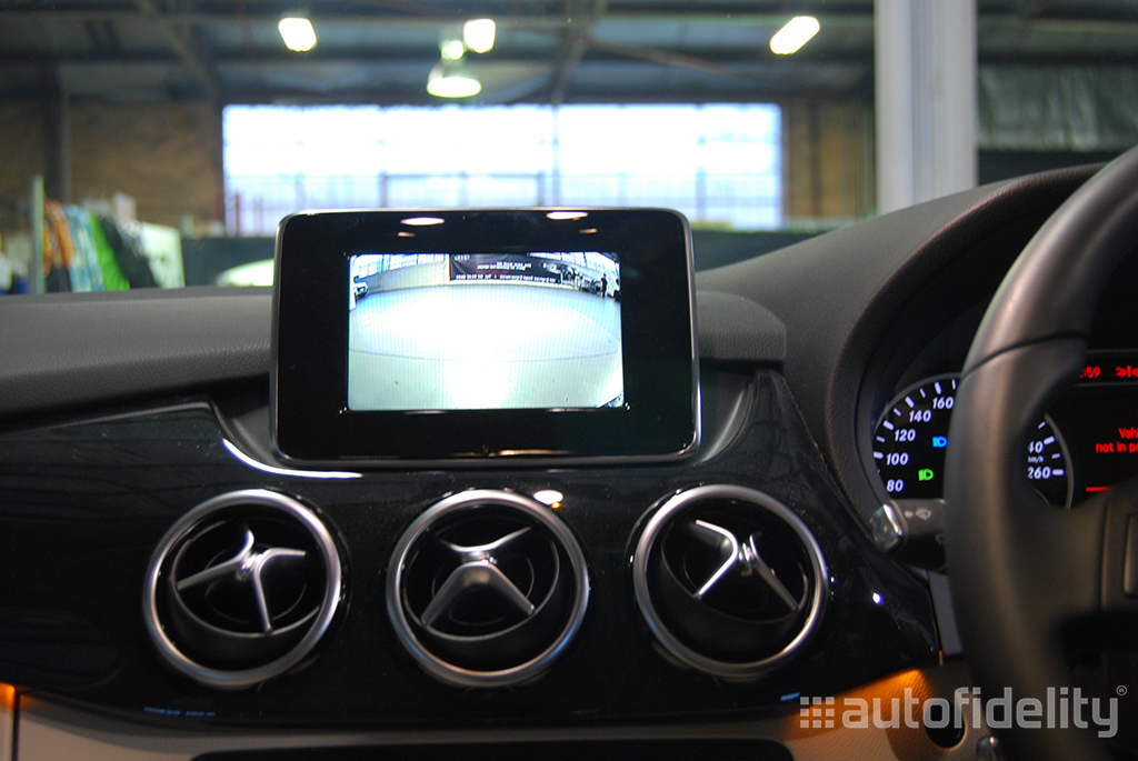 Integrated Rear View Camera System for Mercedes Benz B Class W245 1