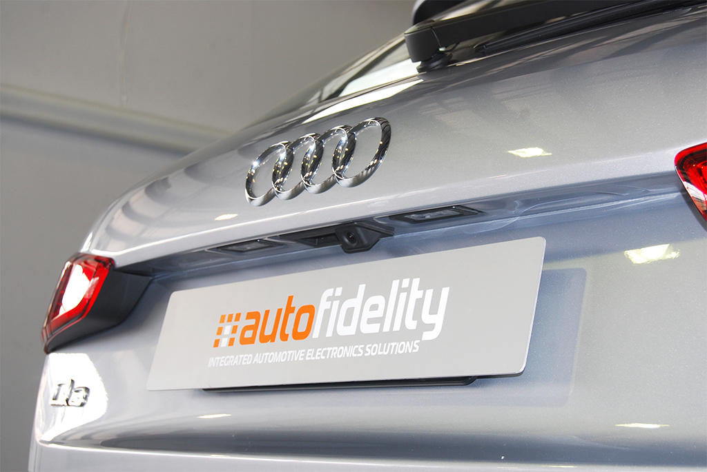 Integrated Rear View (Reversing) Camera System For Audi Q3 8U 1