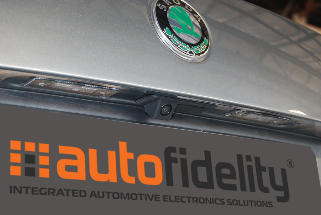 Skoda Octavia (1Z) Integrated Rear View (Reversing) Camera System 1