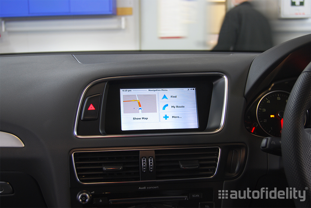 Touchscreen Integrated Navigation System + Rear View (Reversing) Camera System for Audi A4 8K 1