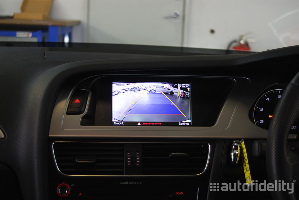 Touchscreen Integrated Navigation System + Rear View (Reversing) Camera System for Audi A4 8K 1
