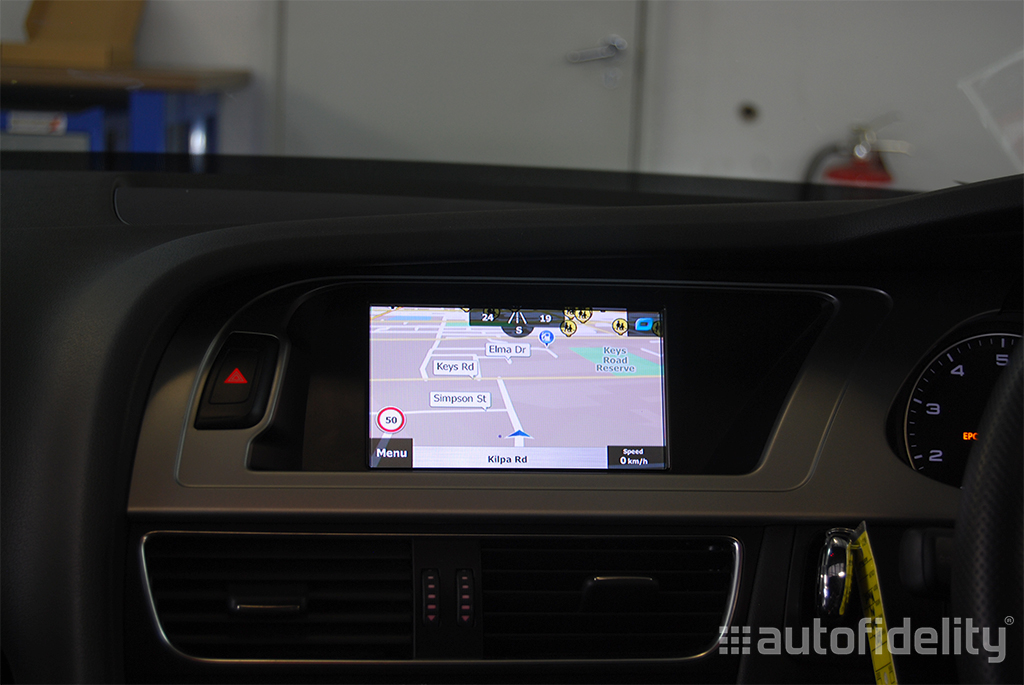 Touchscreen Integrated Satellite Navigation System for Audi A4 8K 1