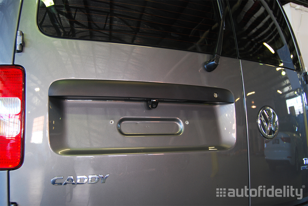 Integrated Rear View Camera System for Volkswagen Caddy (2K) 1