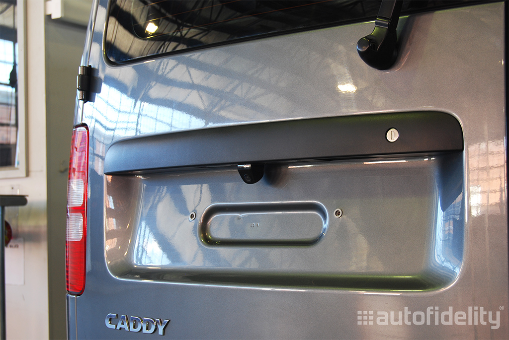 Integrated Rear View Camera System for Volkswagen Caddy (2K) 1