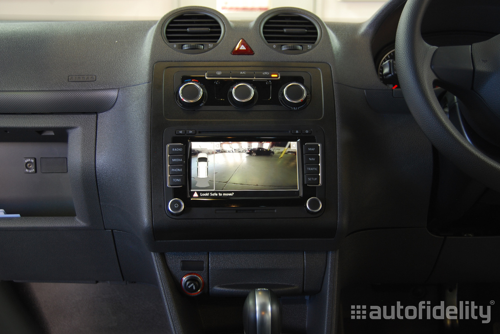 Integrated Rear View Camera System for Volkswagen Caddy (2K) 6