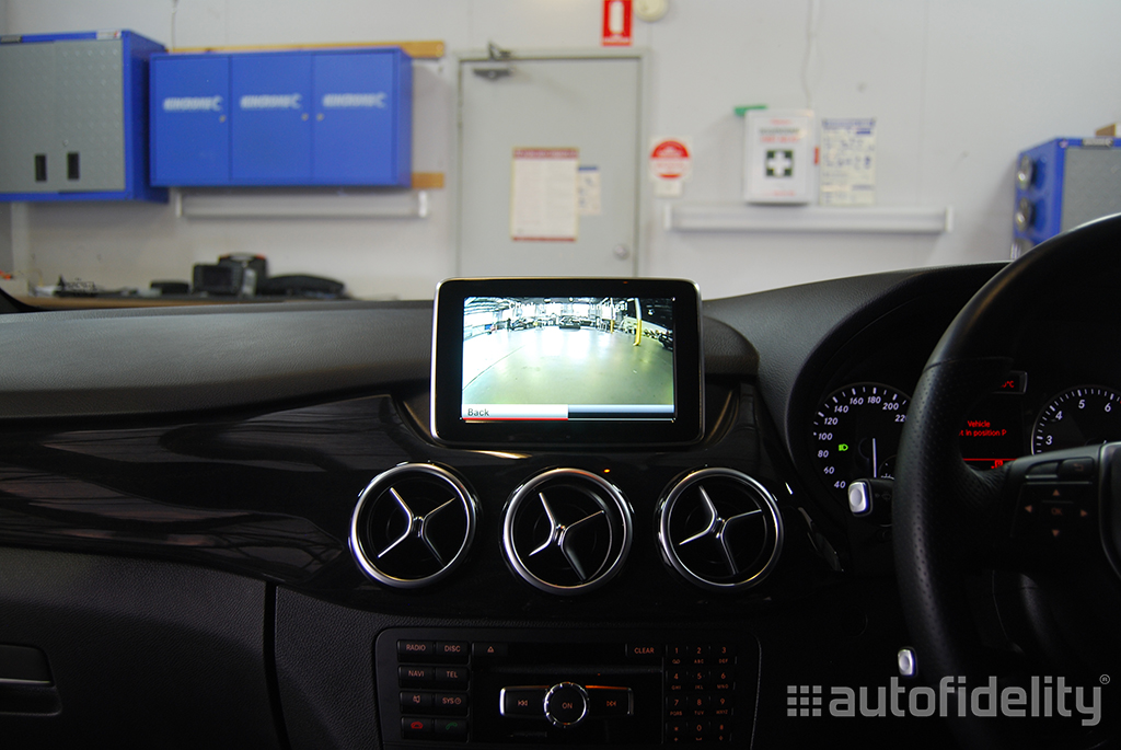 Integrated Rear Camera System for COMAND NTG 4.5 For Mercedes Benz B Class W246 - Image 3