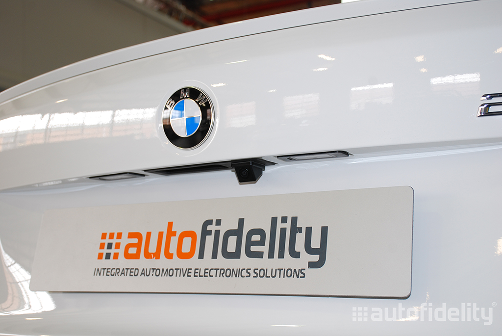 Integrated Rear View Camera System with Dynamic Guidelines for BMW 2 Series F22 1