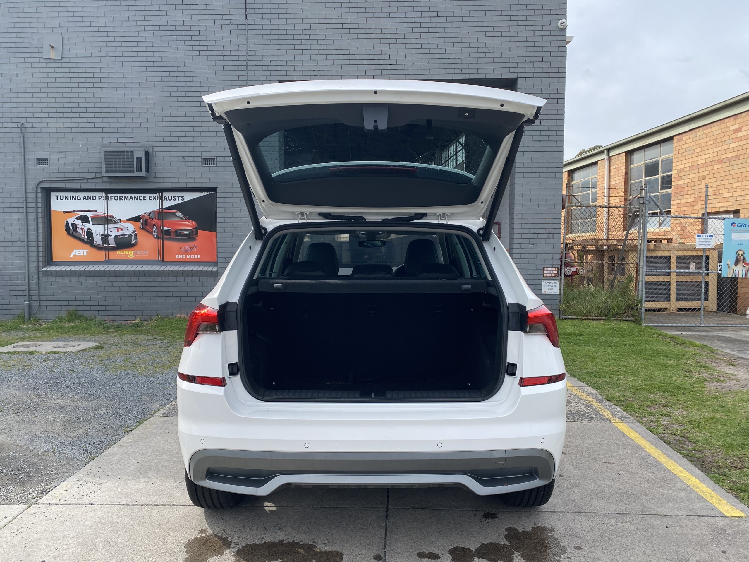 Genuine Electric Tailgate to suit Skoda Kamiq (NW4)-4